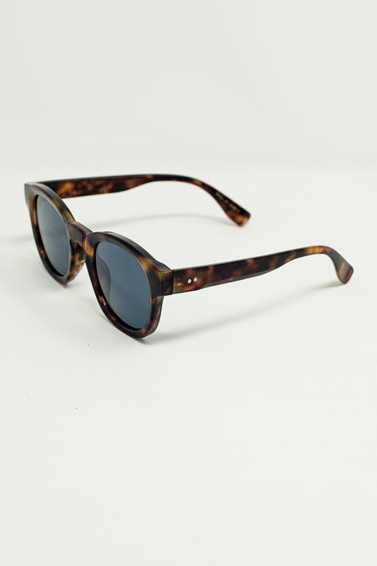 90's Round Sunglasses With Black Lenses and Dark Brown Toroise Shell Frame