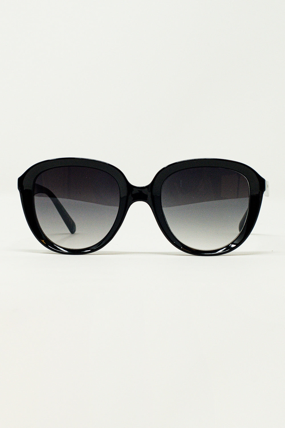Q2 Big Round Sunglasses In Black