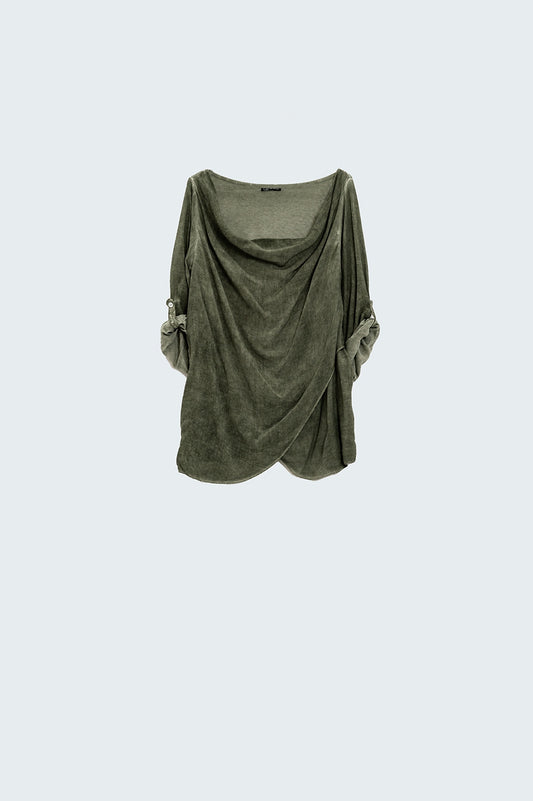 Q2 Draped top in khaki color and short sleeves