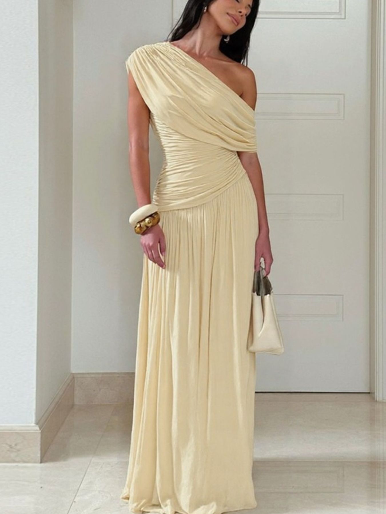 fec70f89-7ce0-4b6f-bf46-3f9bd863349d-Max