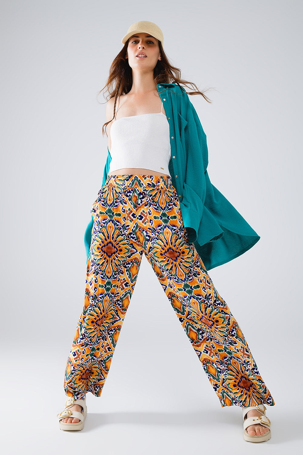 Q2 Multicolor Pants With Flower Print In Orange And Blue