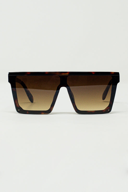 Q2 Oversized Squared 70´s Sunglasses in Brown