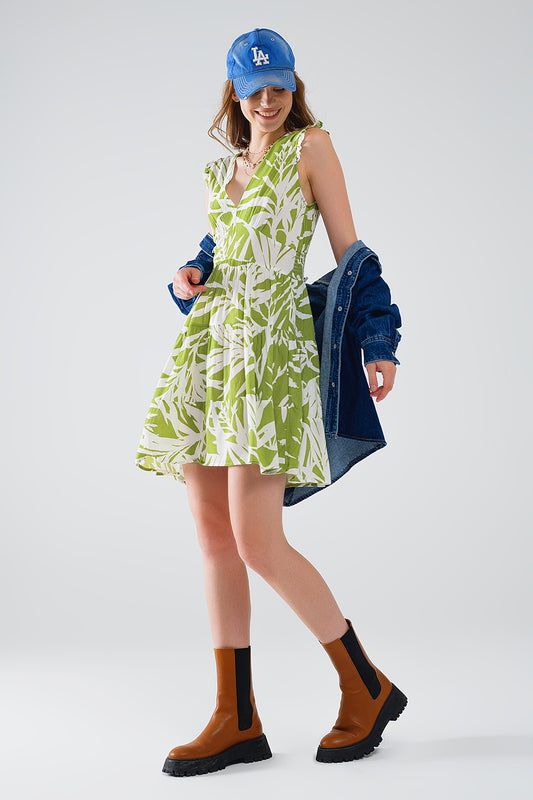 Q2 short green dress with tropical palm print
