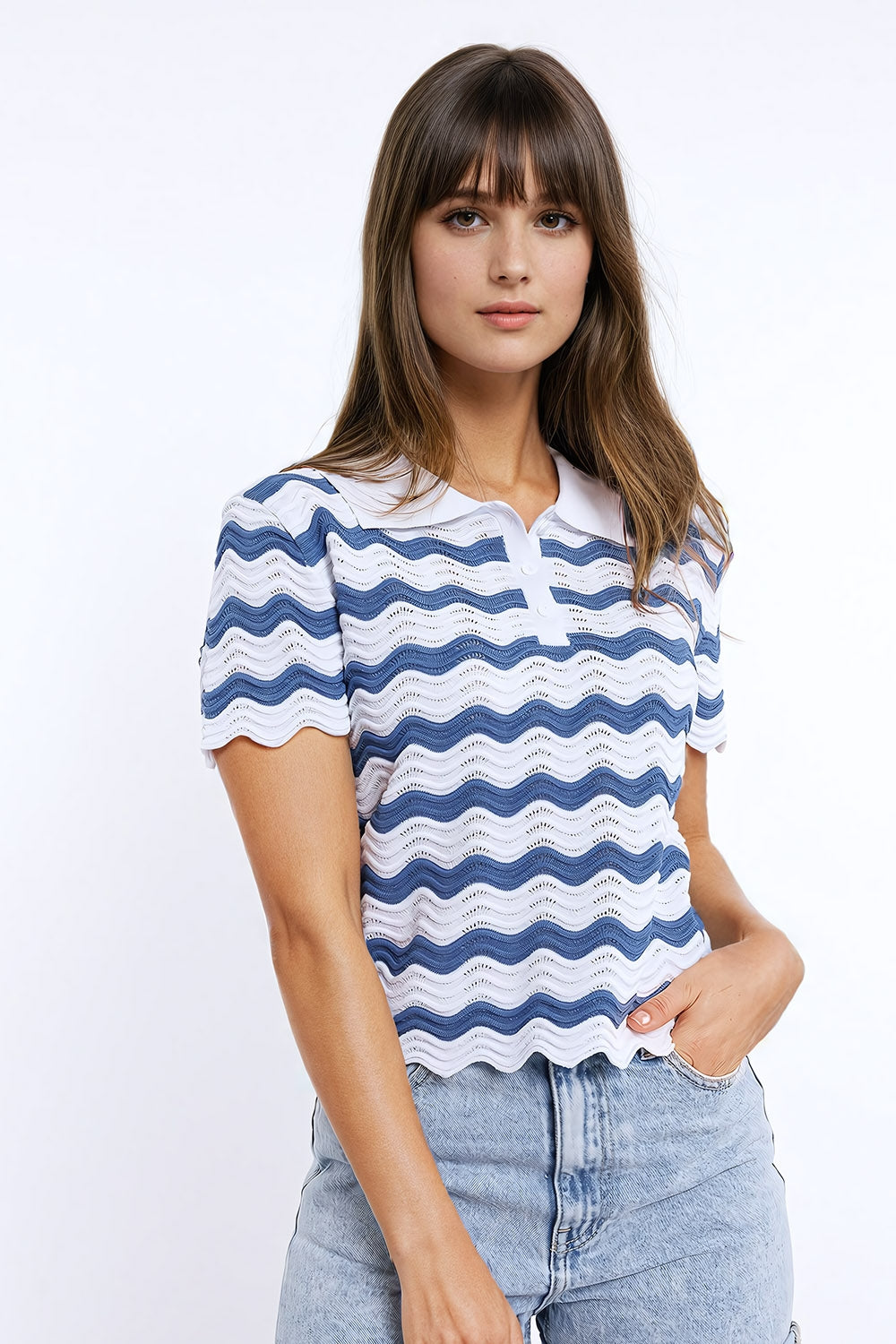 Q2 White polo with blue wavy stripes