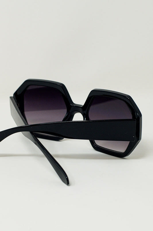 Black Hexagonal Oversized Sunglasses In Vintage